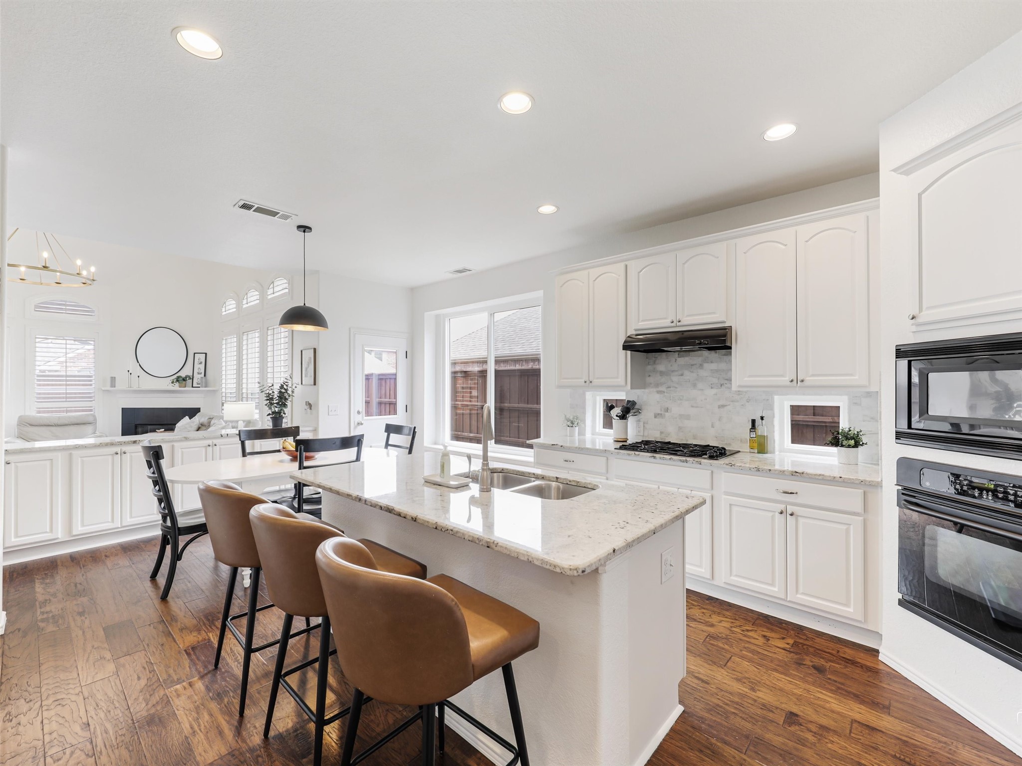 2373 Falcon Point Drive Frisco TX 75033