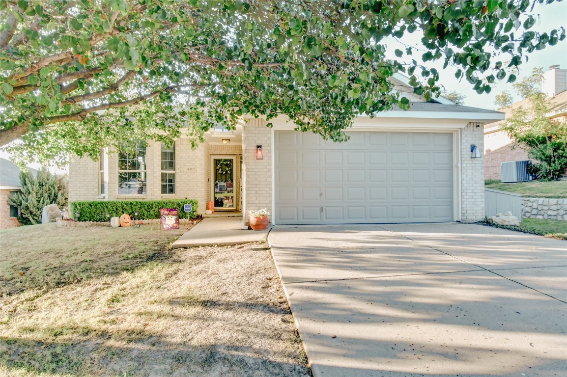 10312 Nelson Drive Benbrook TX 76126