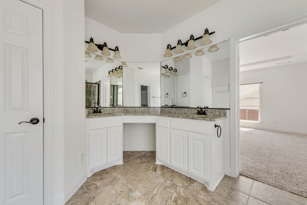 1652 Scarlet Crown Drive Fort Worth TX 76177