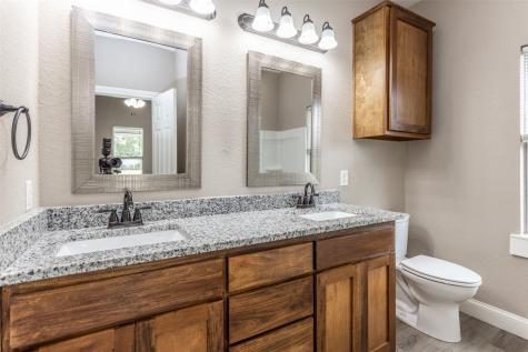 322&410 E Division Street Muenster TX 76252