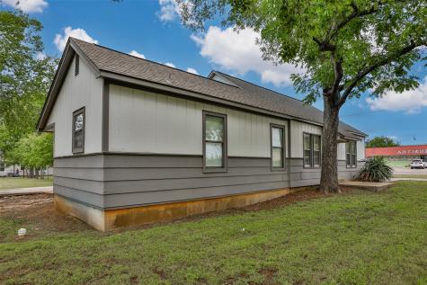 322&410 E Division Street Muenster TX 76252