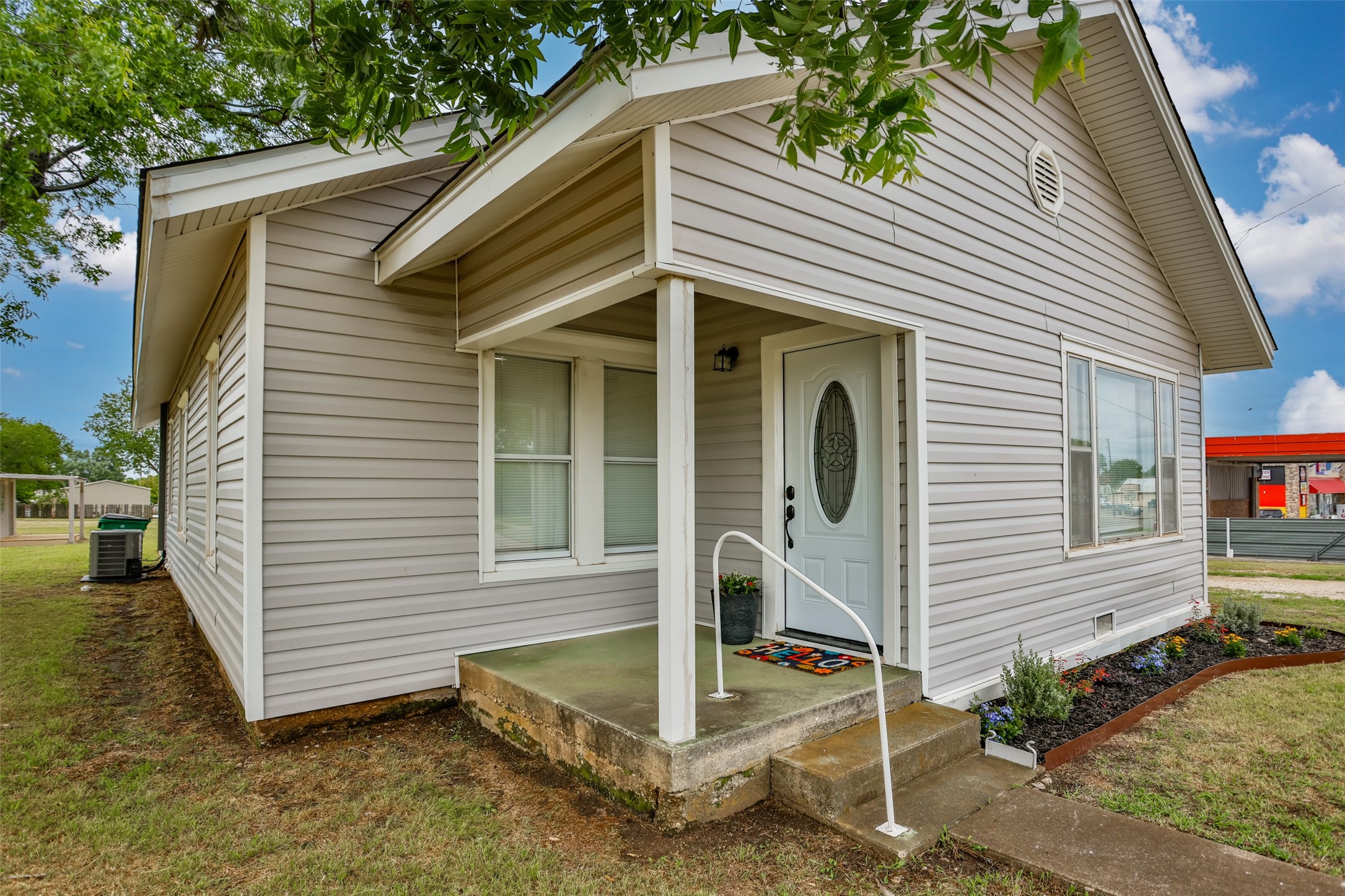 322&410 E Division Street Muenster TX 76252