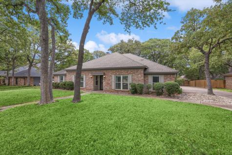 3809 Wimbleton Court Bedford TX 76021