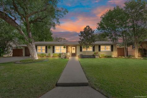 2209 N 52nd Street Waco TX 76710