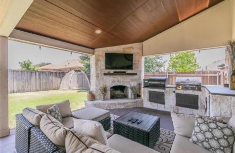 10708 Emerald Park Lane Fort Worth TX 76052