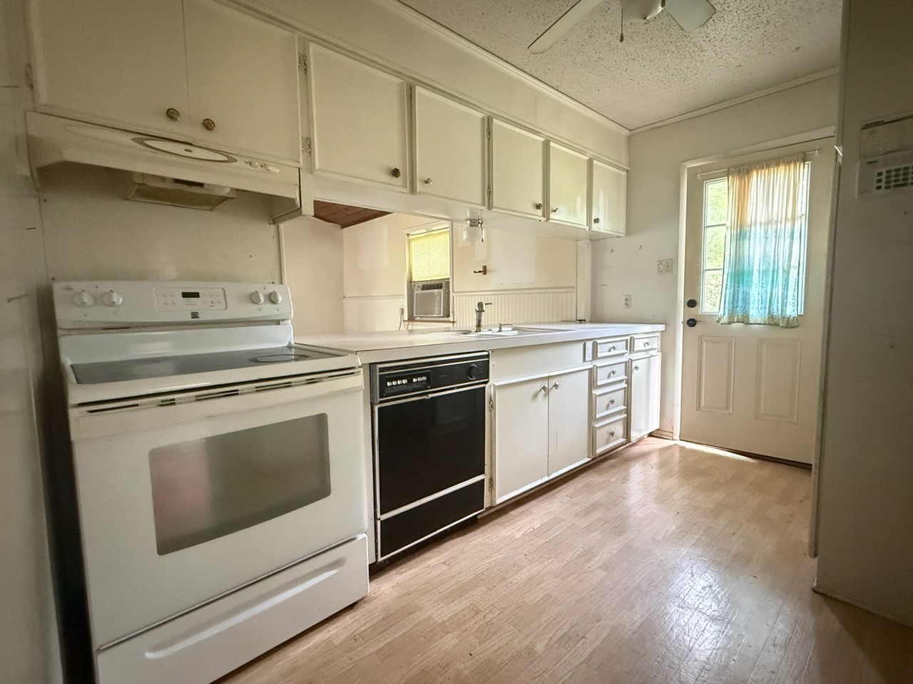 128 Shady Shores Drive Mabank TX 75156