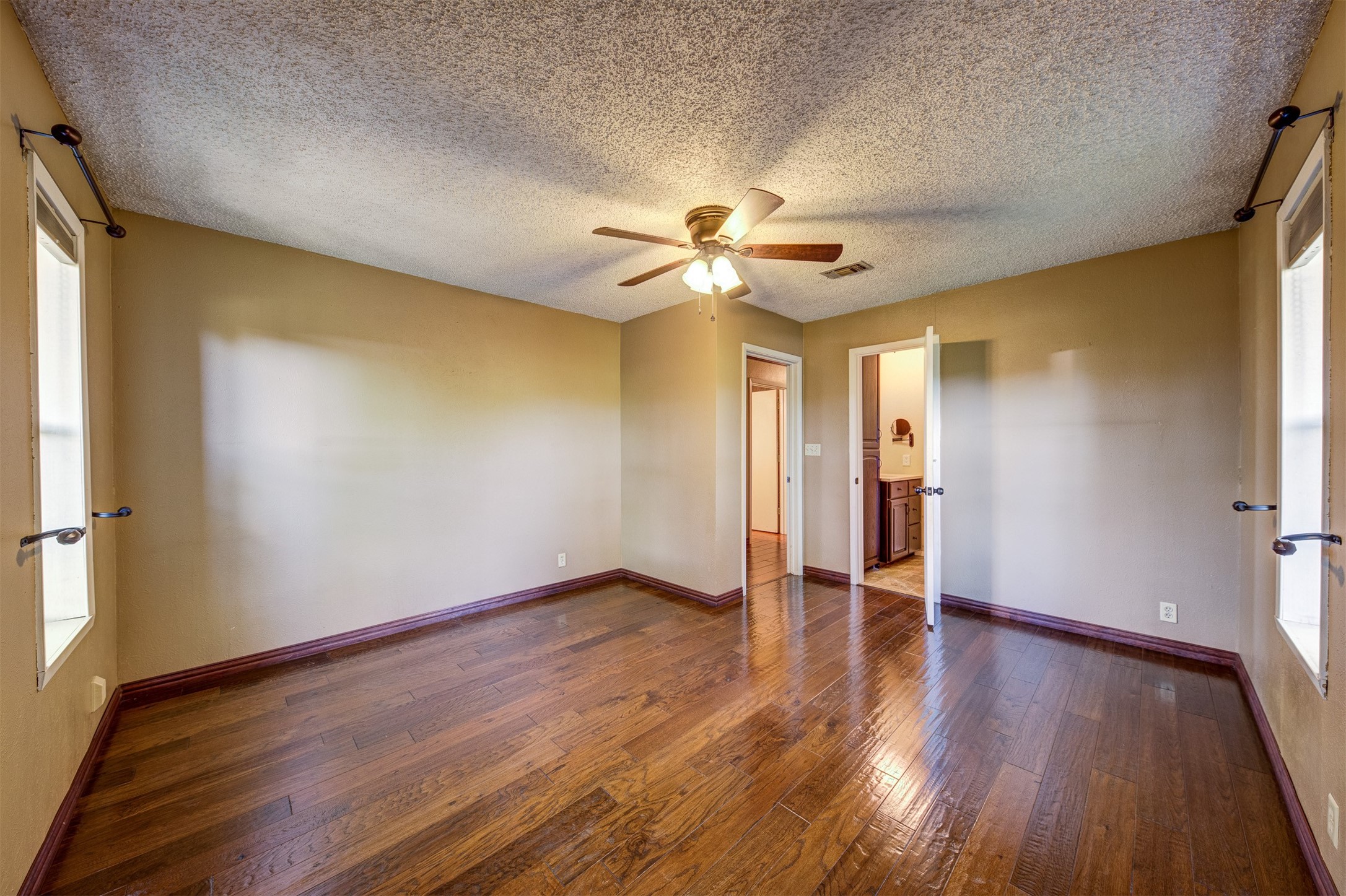 551 County Road 3390 Paradise TX 76073