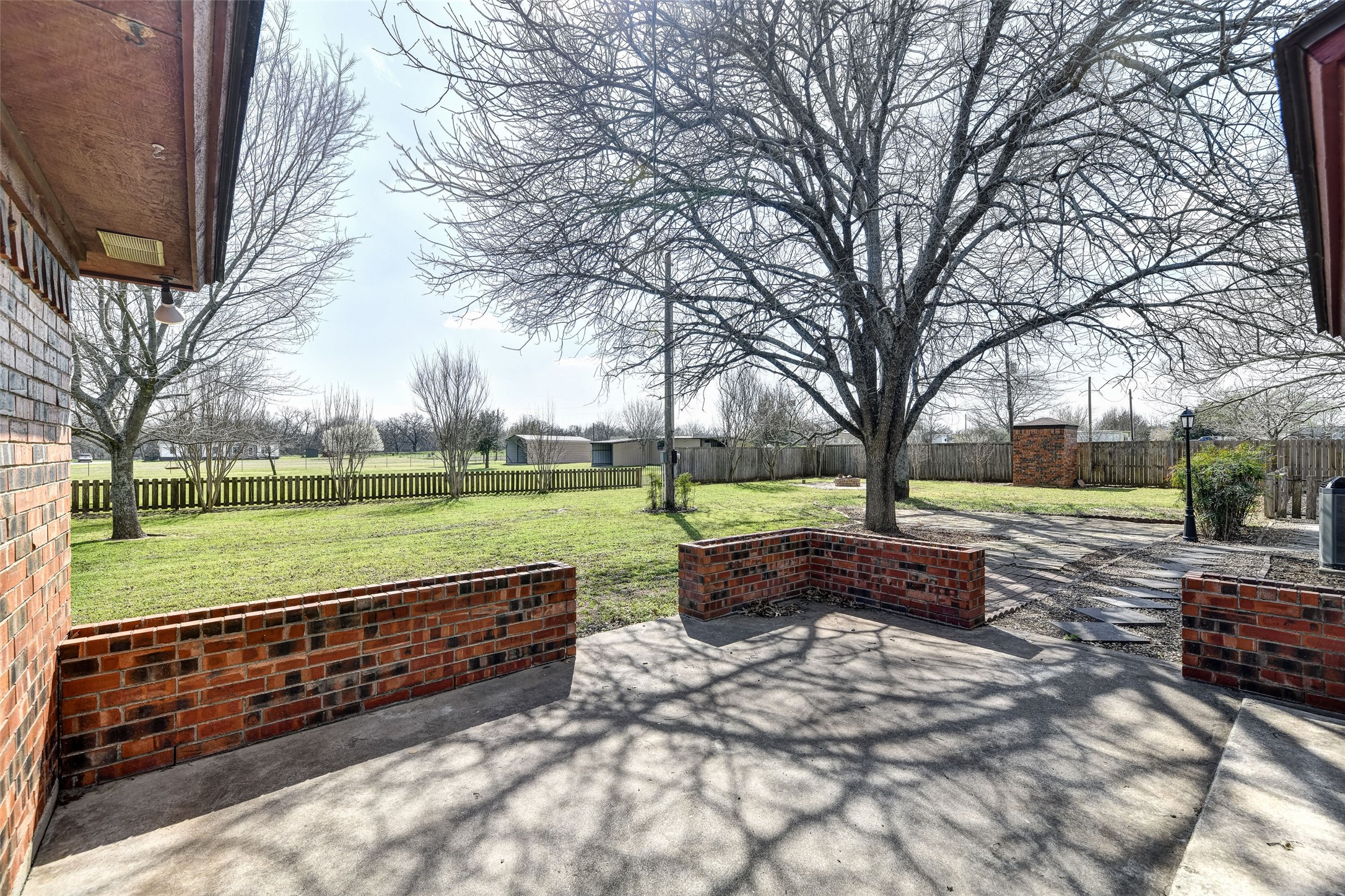 551 County Road 3390 Paradise TX 76073
