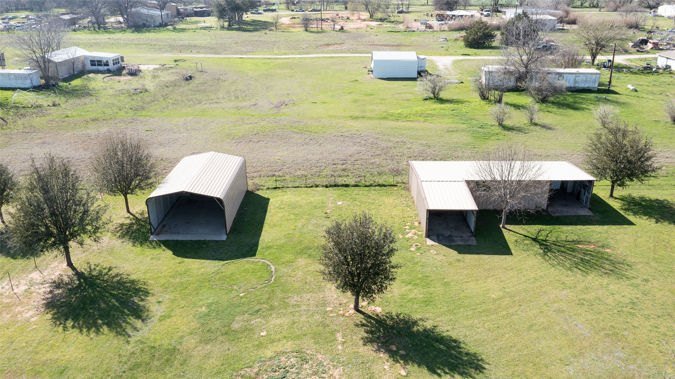 551 County Road 3390 Paradise TX 76073