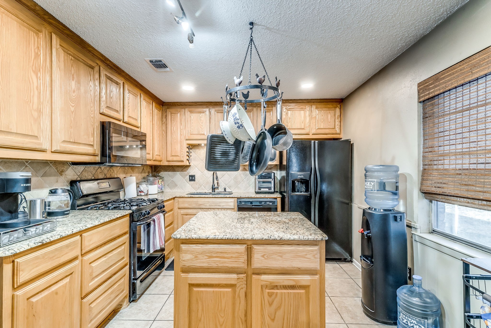 2912 Fm 920 Weatherford TX 76088