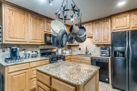 2912 Fm 920 Weatherford TX 76088