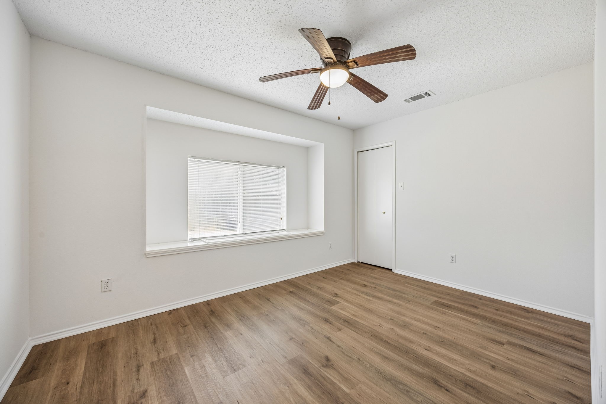 1001 Crane Circle Saginaw TX 76131