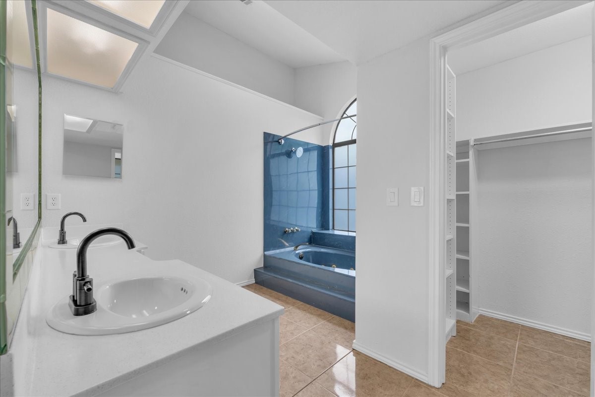 5305 Deep Canyon Drive Garland TX 75043