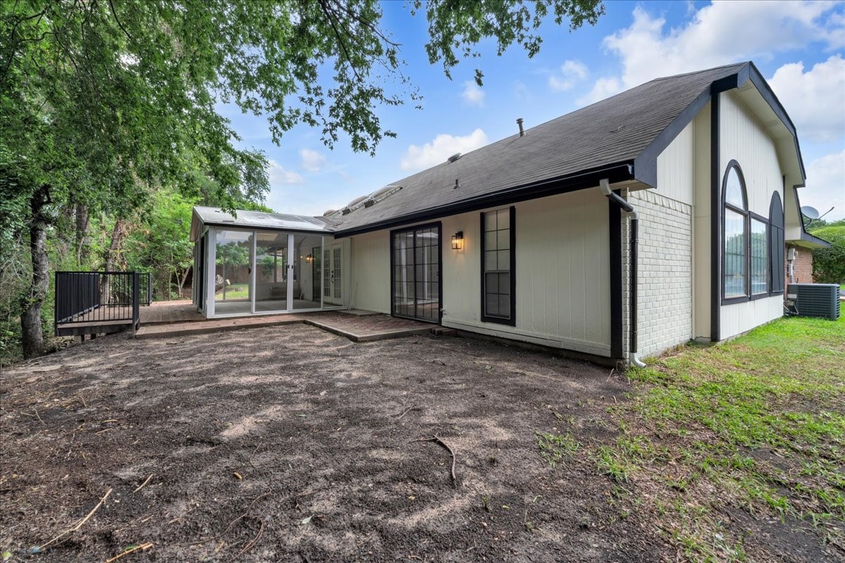 5305 Deep Canyon Drive Garland TX 75043