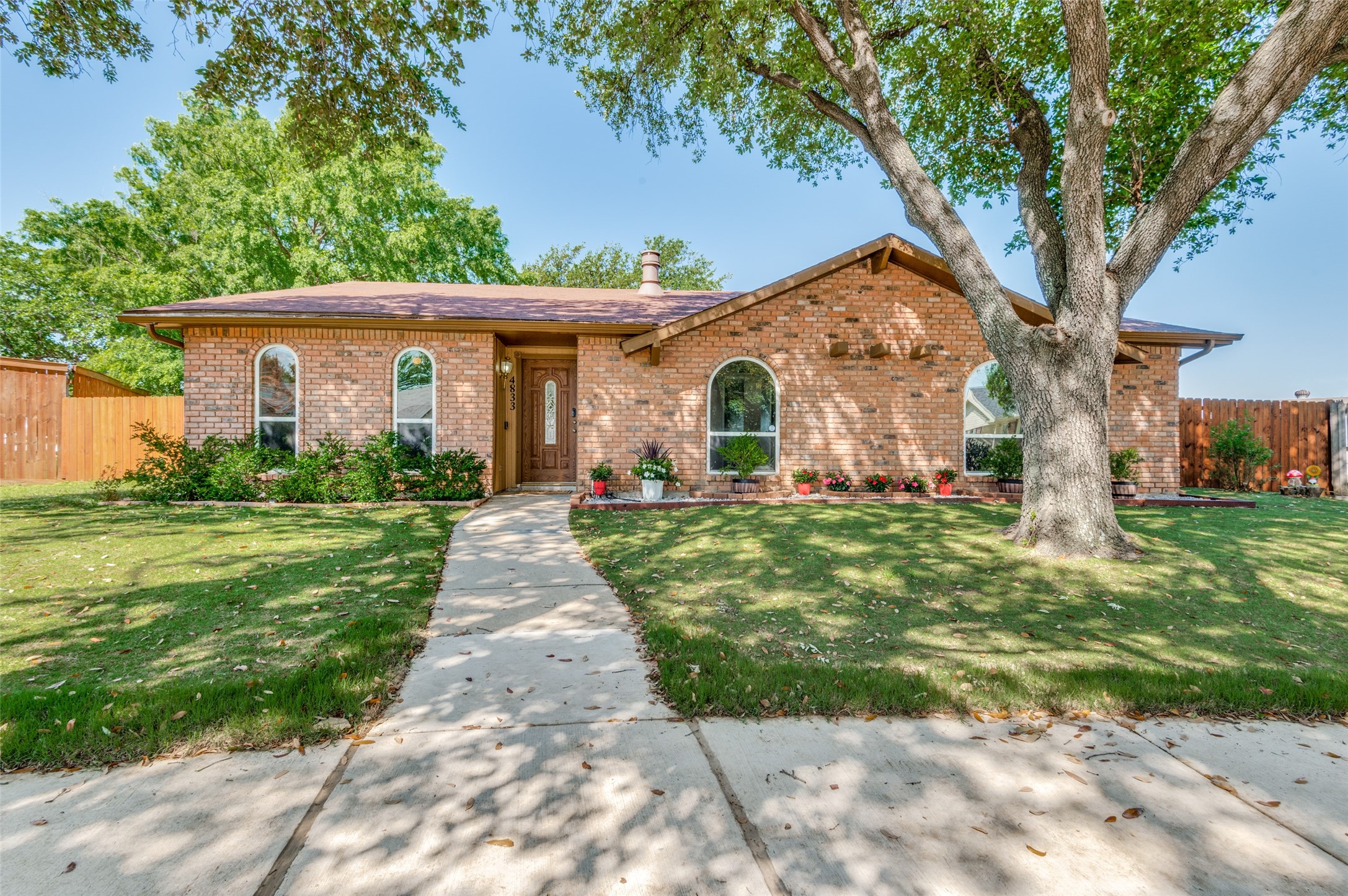 4833 Alta Oaks Court The Colony TX 75056