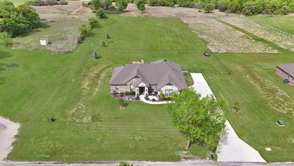 173 Stanley Lane Poolville TX 76487