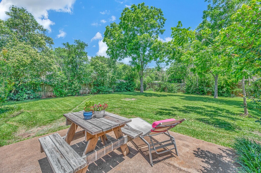 421 Bellaire Drive Woodway TX 76712
