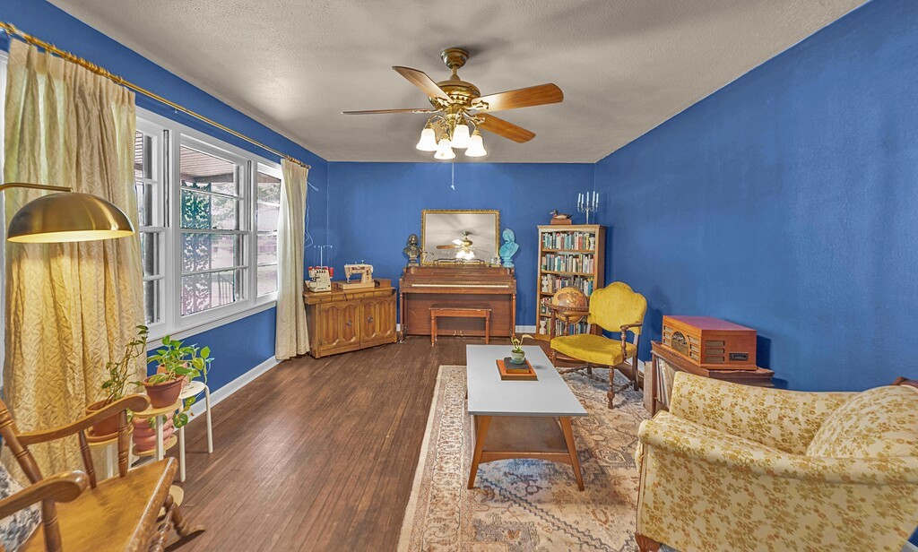421 Bellaire Drive Woodway TX 76712