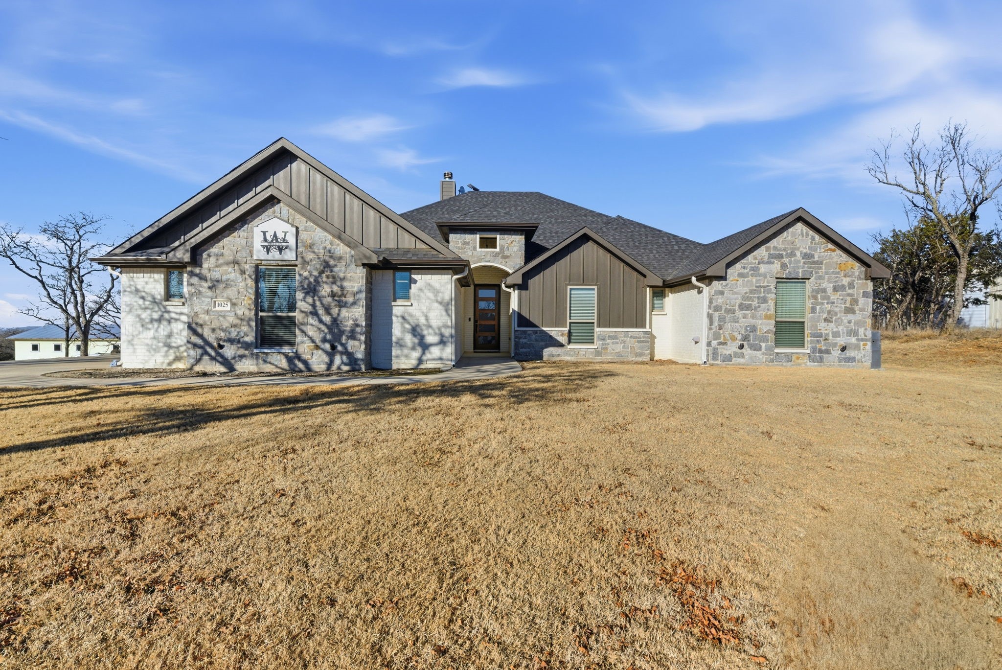 1025 Churchill Lane Millsap TX 76066