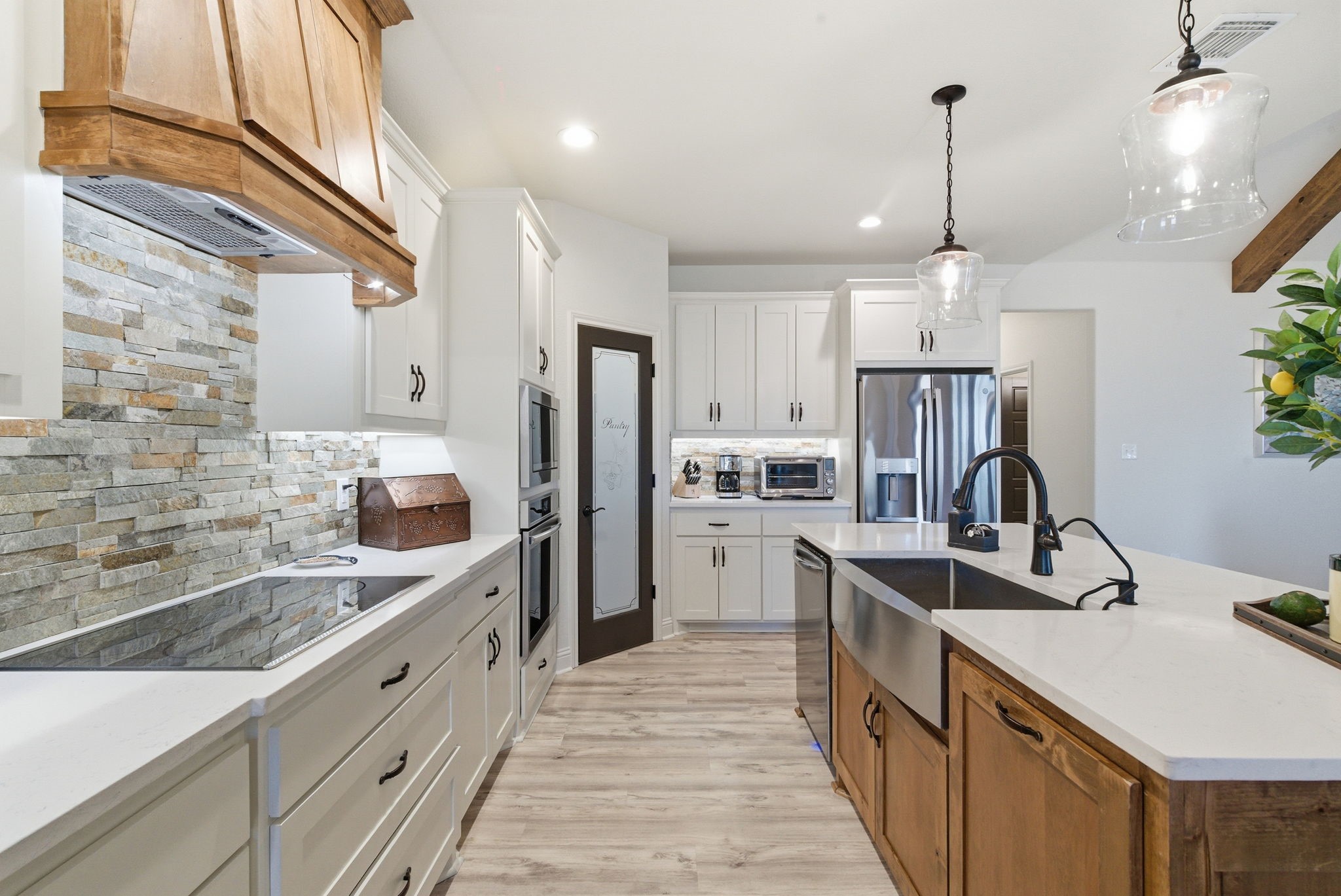 1025 Churchill Lane Millsap TX 76066