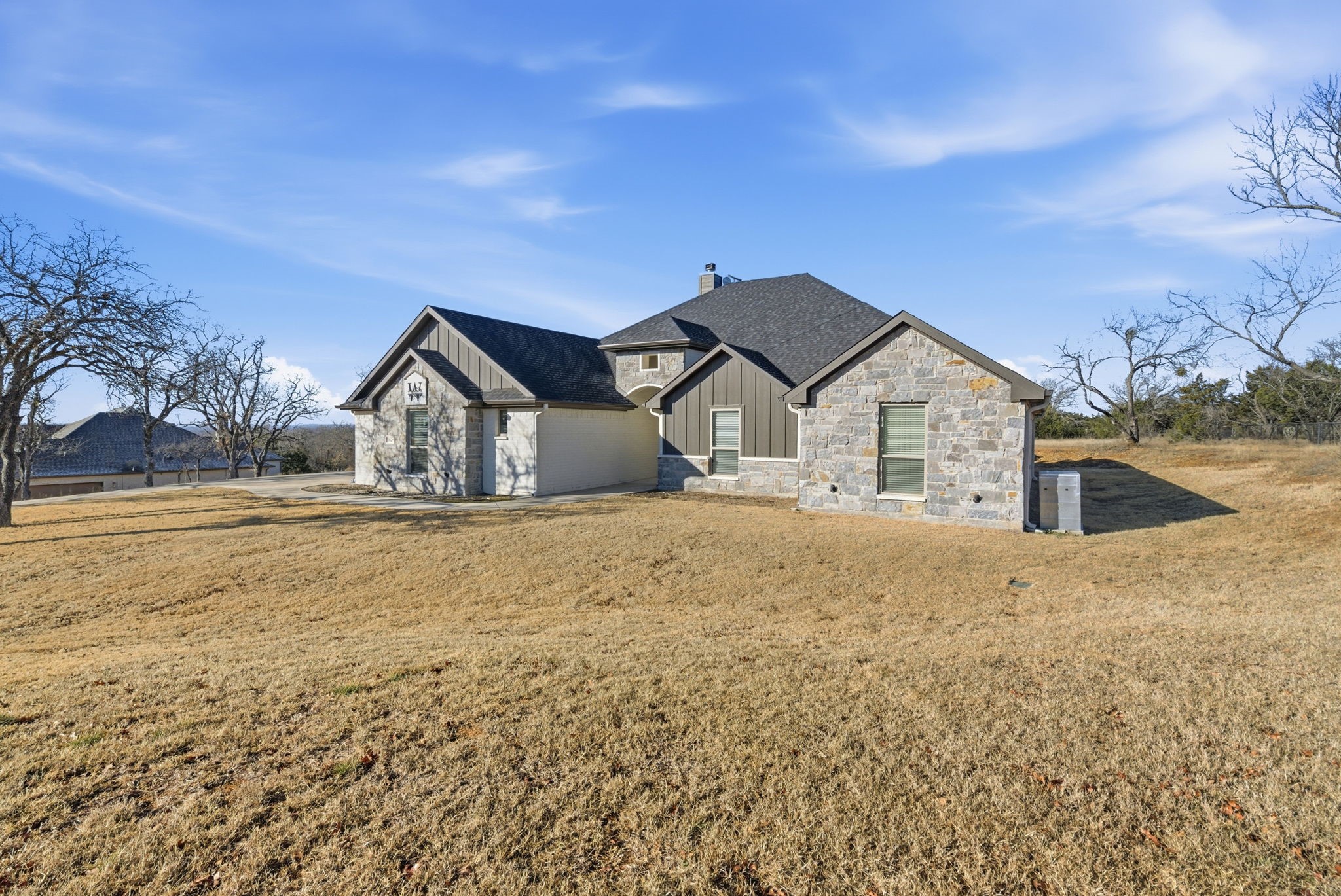 1025 Churchill Lane Millsap TX 76066