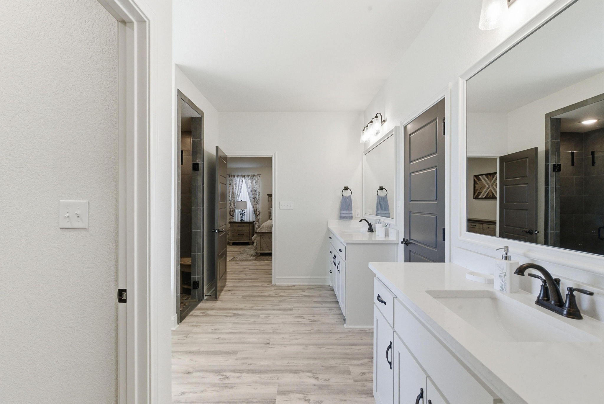 1025 Churchill Lane Millsap TX 76066