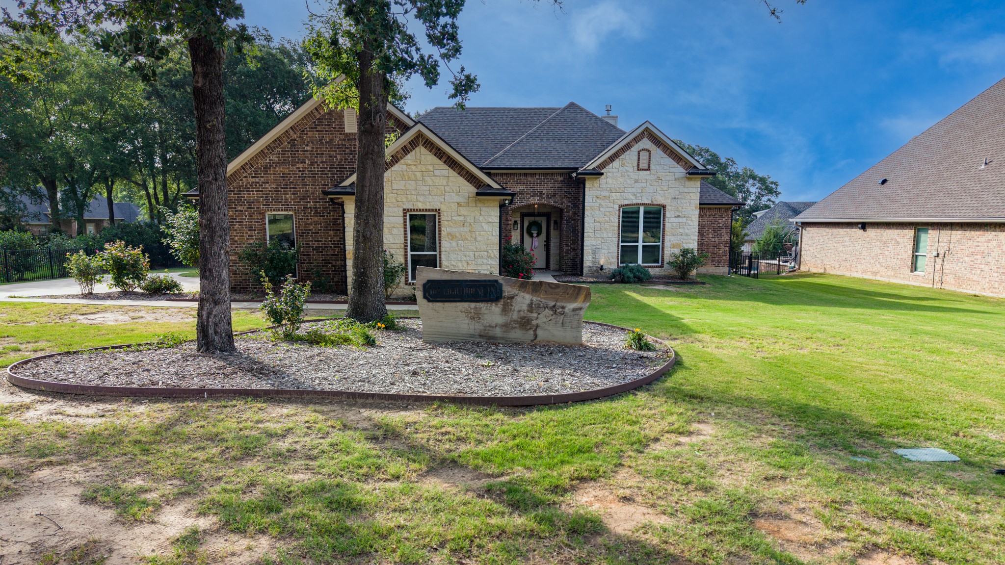 101 Lighthouse Lane Mabank TX 75143