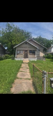 1511 Iowa Dallas TX 75216