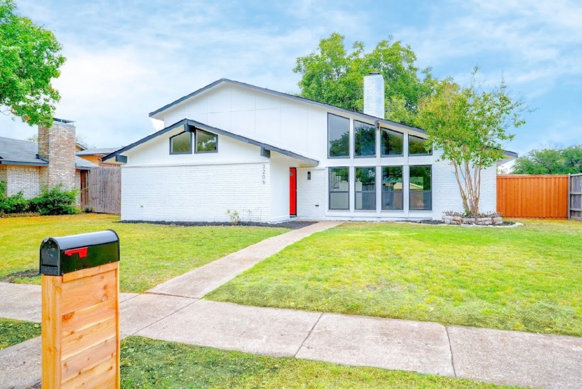 3205 Friar Lane Garland TX 75044