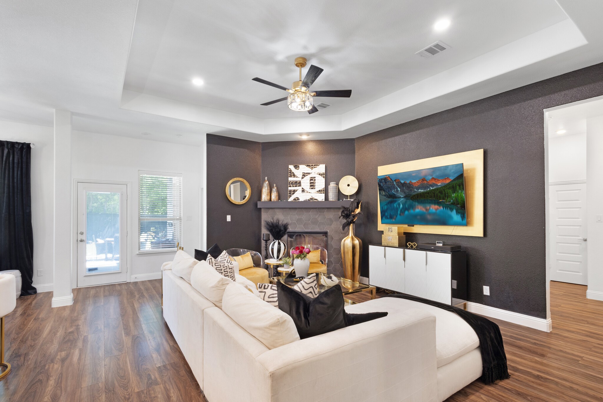 705 Candace Drive Desoto TX 75115
