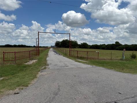 18048 Us-69 Whitewright TX 75491