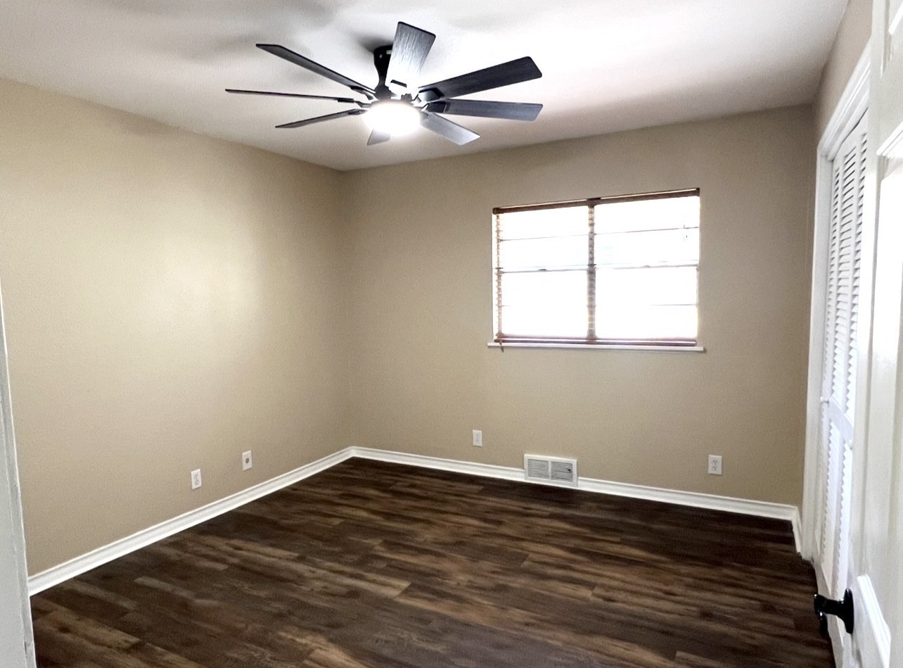 800 Western Hills Drive Sherman TX 75092