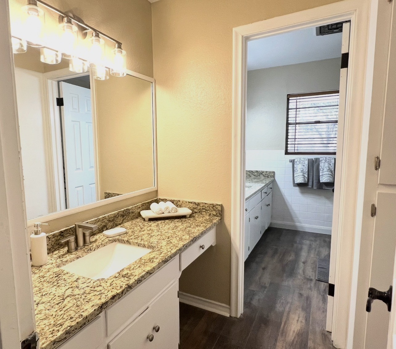 800 Western Hills Drive Sherman TX 75092
