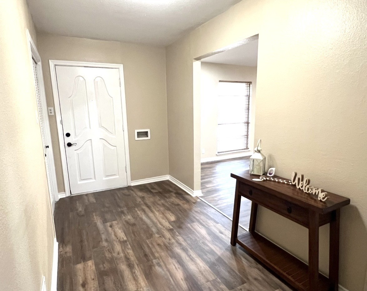 800 Western Hills Drive Sherman TX 75092
