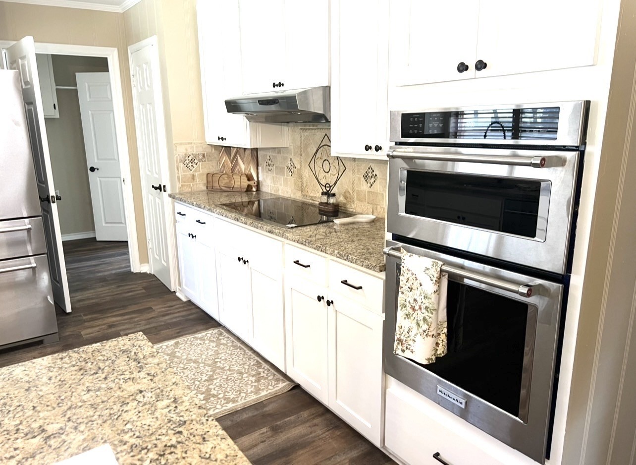 800 Western Hills Drive Sherman TX 75092