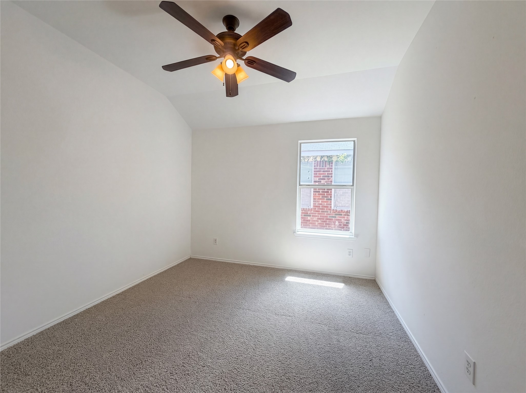 2563 Taos Drive Grand Prairie TX 75051