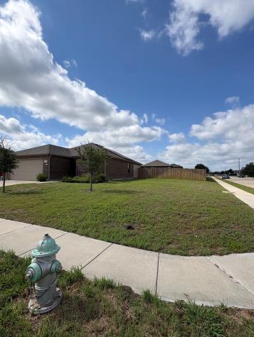 1433 Brindle Drive Greenville TX 75402