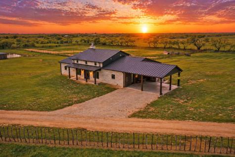 6384-A Us 281 Highway S Jacksboro TX 76458