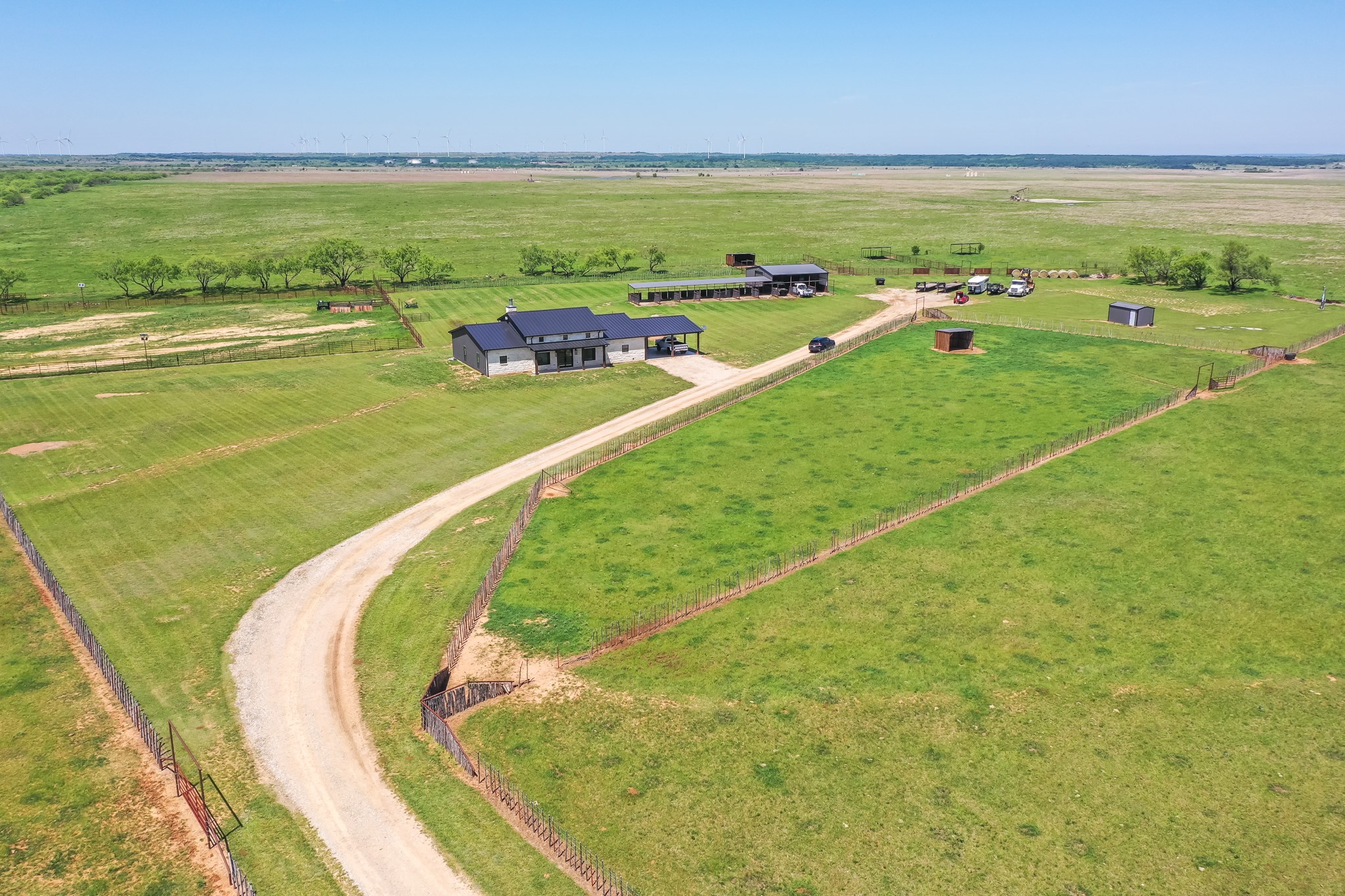 6384-A Us 281 Highway S Jacksboro TX 76458
