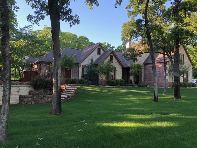 4770 Hidden Oaks Circle Aubrey TX 76227