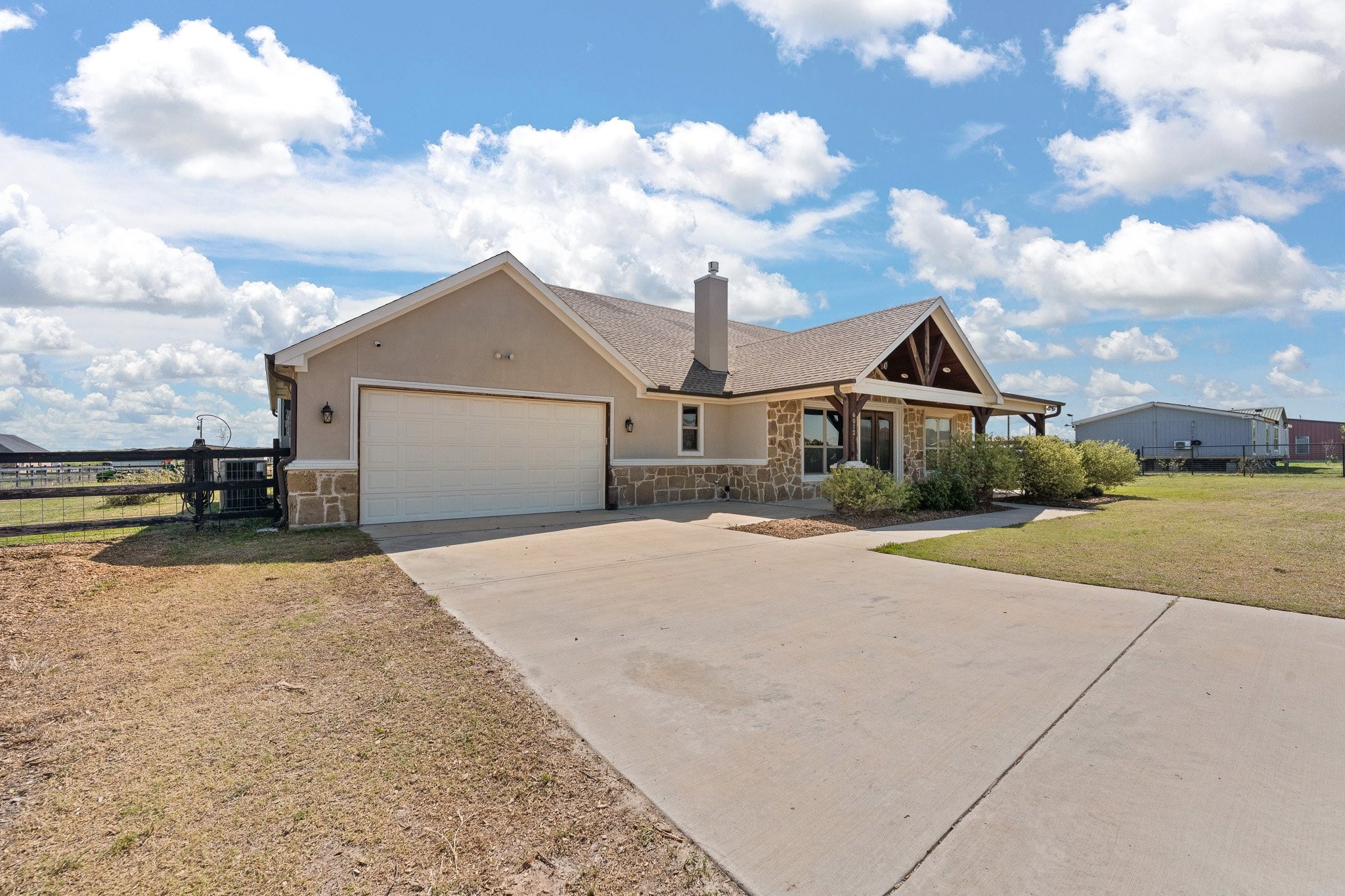 6012 Berry Ridge Lane Joshua TX 76058