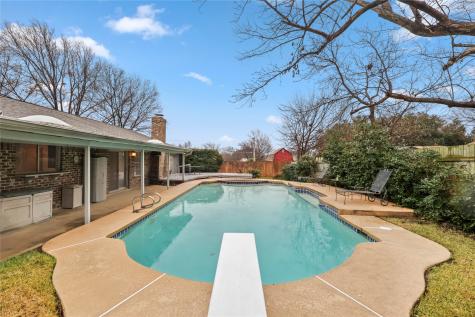 6208 Gayle Drive North Richland Hills TX 76180