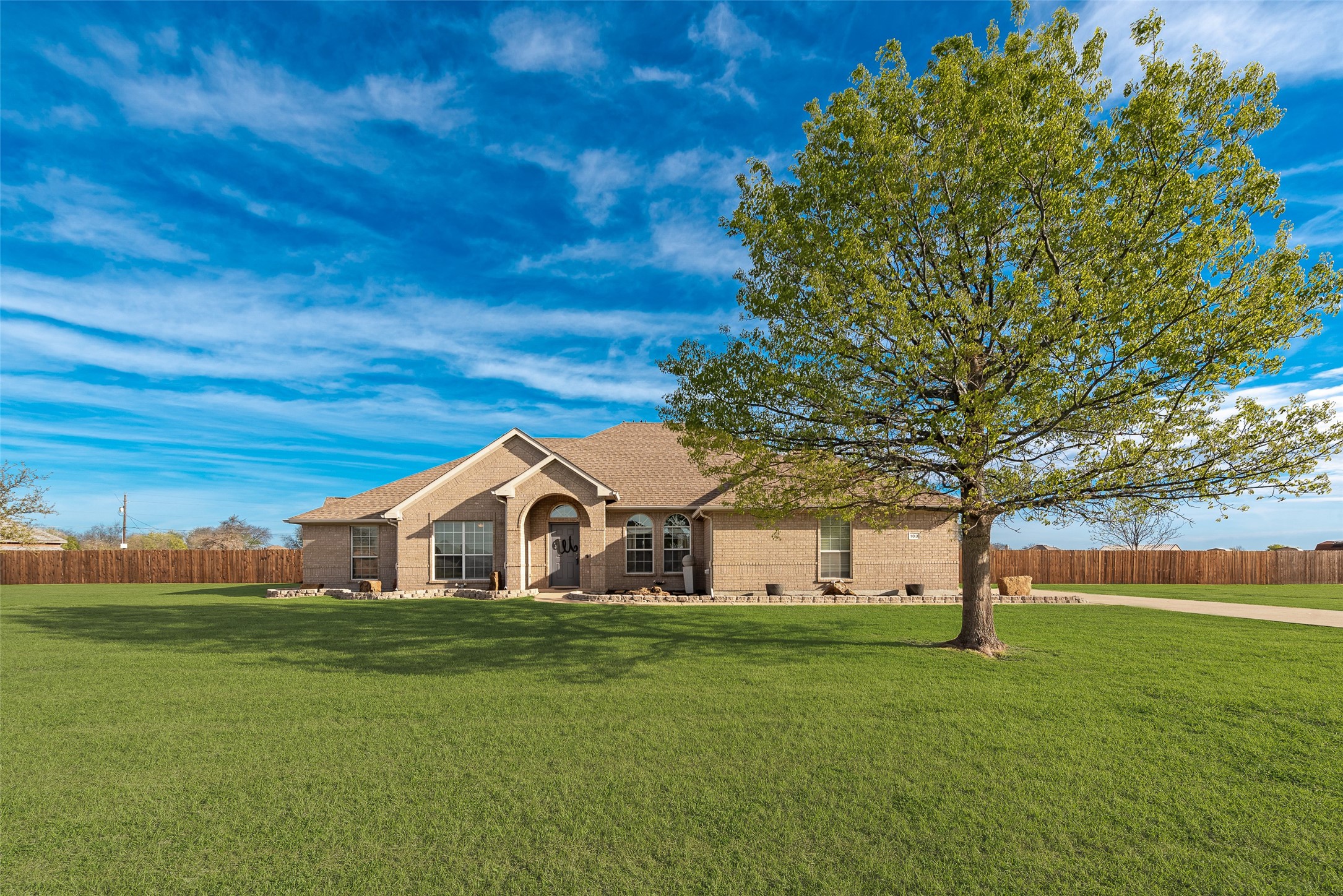 103 Springfield Lane Red Oak TX 75165