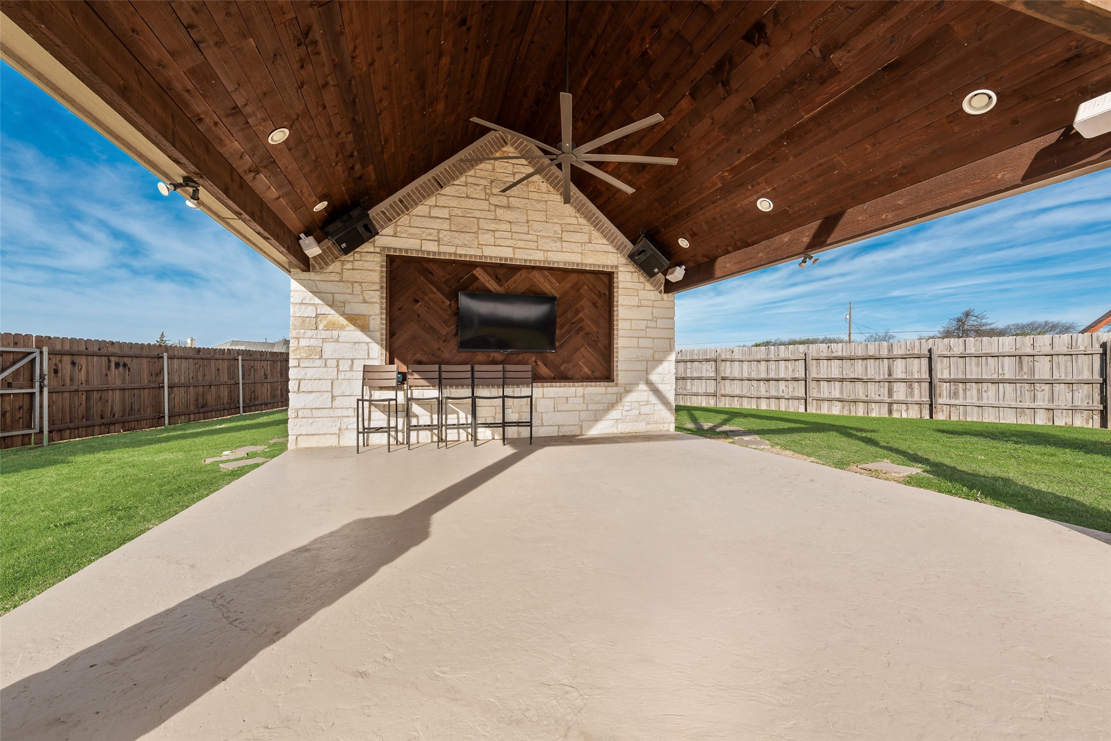 103 Springfield Lane Red Oak TX 75165