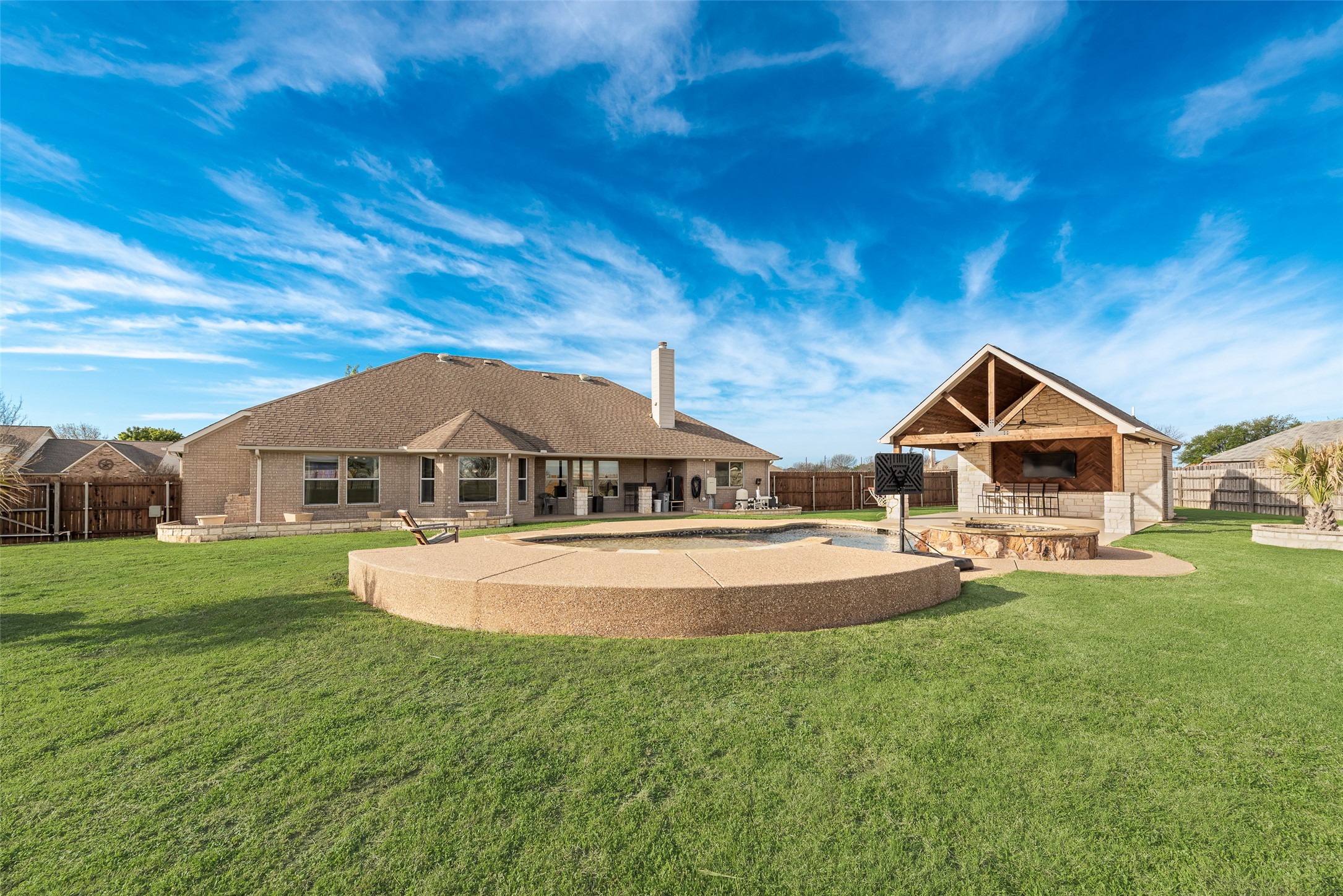 103 Springfield Lane Red Oak TX 75165