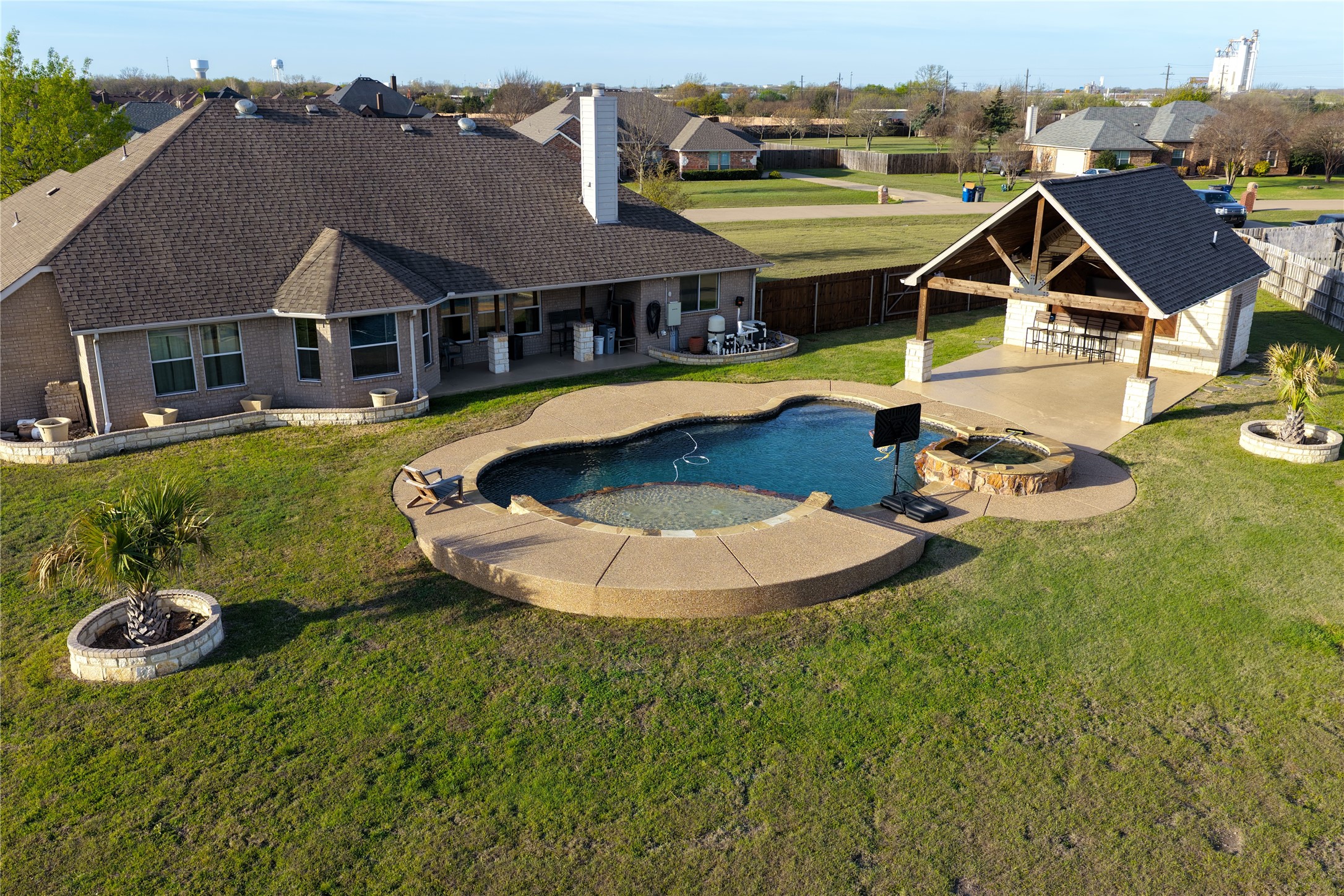 103 Springfield Lane Red Oak TX 75165