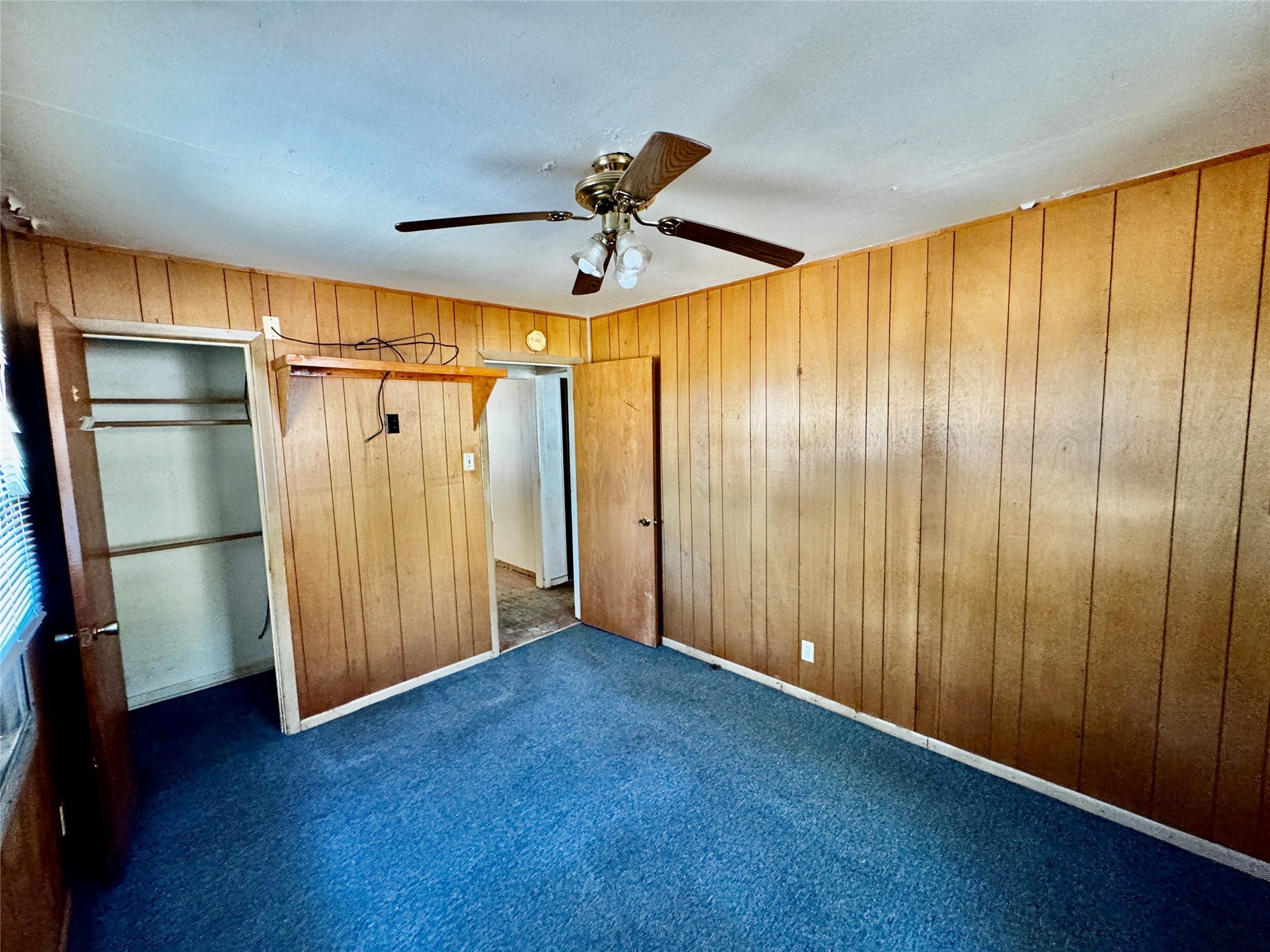 413 E Locust Street Whitewright TX 75491