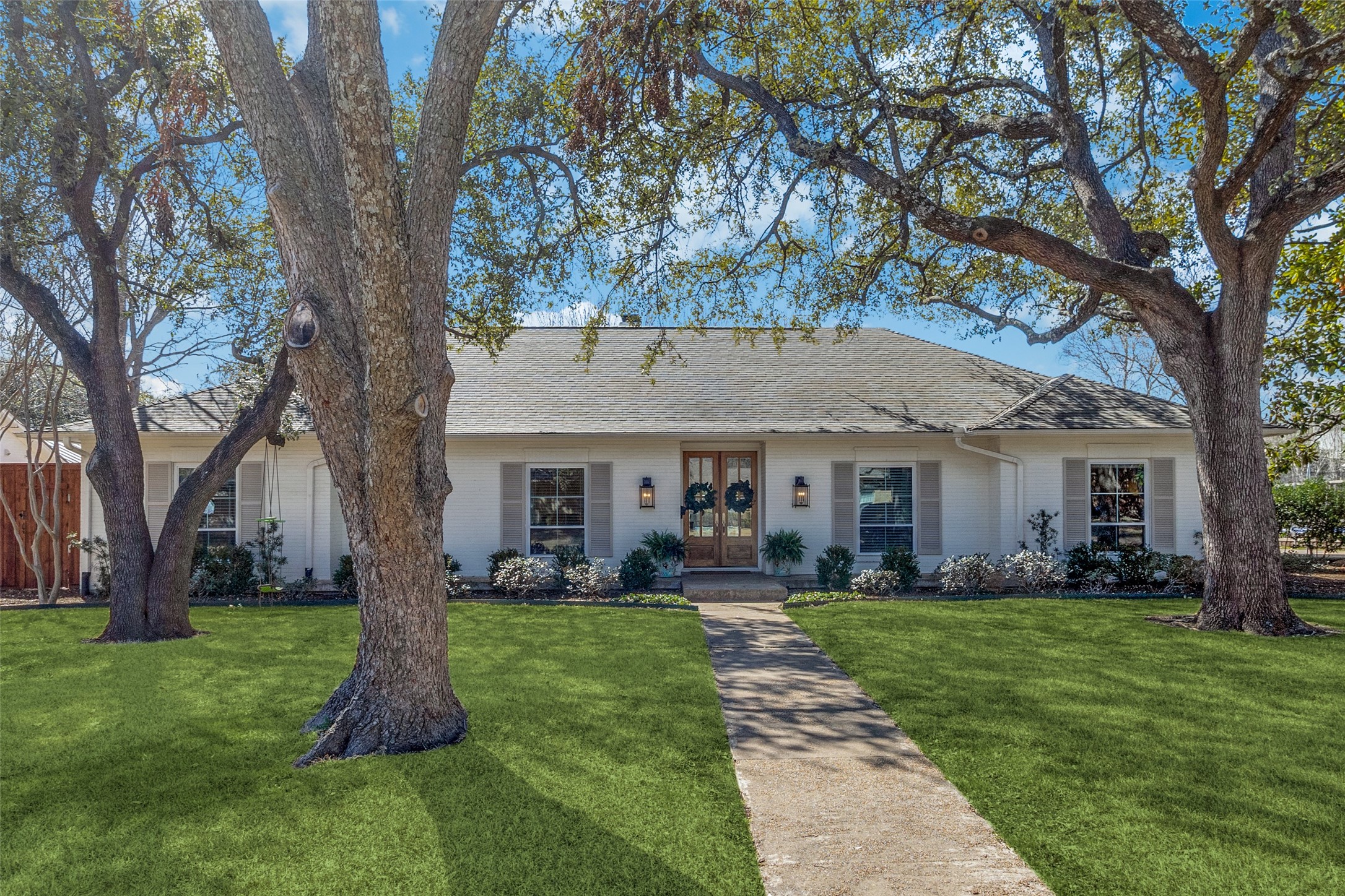 4448 Hallmark Drive Dallas TX 75229