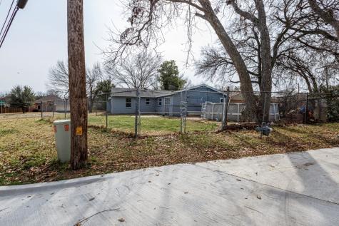 3831 Black Oak Drive Dallas TX 75241