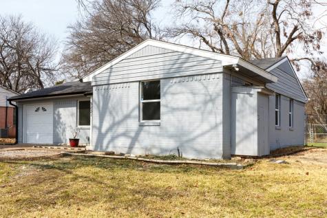 3831 Black Oak Drive Dallas TX 75241